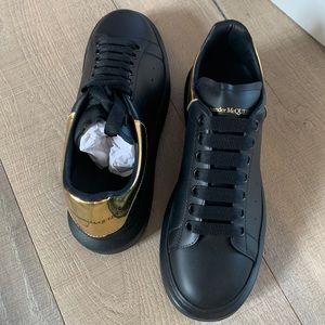 Alexander Mqueen mens sneakers